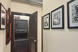 1635 W Pratt Blvd, Chicago, IL 60626 - Photo 10