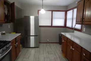 1401 Oakleaf Dr, Saint Anne, IL 60964 - Photo 10