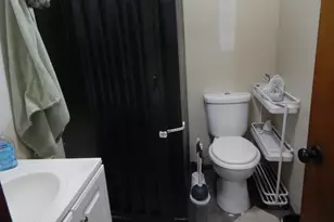 1401 Oakleaf Dr, Saint Anne, IL 60964 - Photo 14