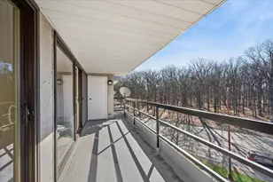 7131 N Caldwell Ave, Chicago, IL 60646 - Photo 24