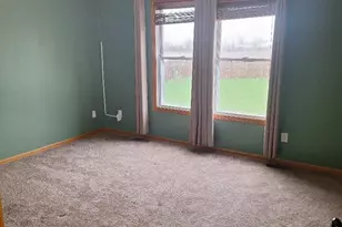 602 Sandra St, Kingston, IL 60145 - Photo 6