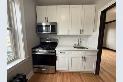 [Address not provided], Berwyn, IL 60402 - Photo 4