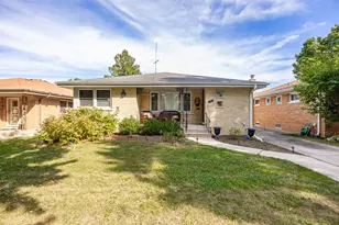 937 Robinhood Ln, La Grange Park, IL 60526 - Photo 38