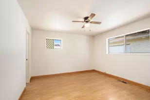 1261 Balmoral Ave, Calumet City, IL 60409 - Photo 12