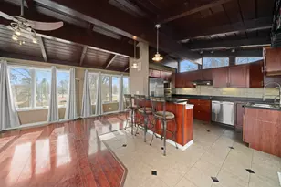 1740 Holiday Dr, Lake Holiday, IL 60548 - Photo 12