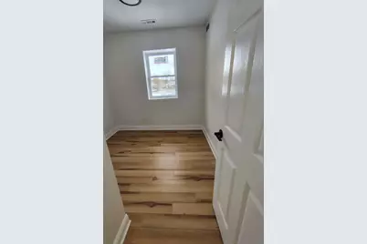 [Address not provided], Chicago, IL 60628 - Photo 4