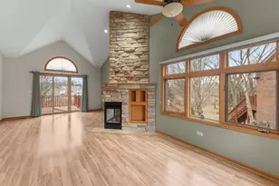 7035 168th St, Tinley Park, IL 60477 - Photo 4