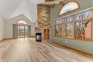 7035 168th St, Tinley Park, IL 60477 - Photo 4