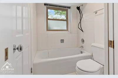 [Address not provided], Oak Brook, IL 60523 - Photo 16