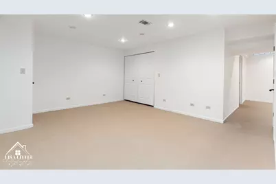 [Address not provided], Oak Brook, IL 60523 - Photo 12