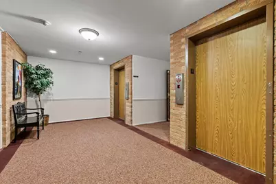 1777 W Crystal Lane #307, Mount Prospect, IL 60056 - Photo 14