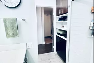 474 N Lake Shore Dr, Chicago, IL 60611 - Photo 12