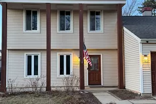 776 W Appletree Ln, Bartlett, IL 60103 - Photo 1