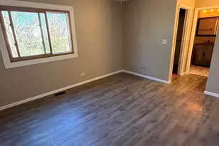 776 W Appletree Ln, Bartlett, IL 60103 - Photo 12