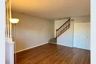 412 St Johns Road #D, Woodstock, IL 60098 - Photo 2