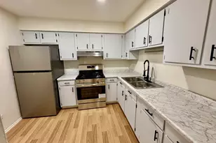 1557 Jill Ct, Glendale Heights, IL 60139 - Photo 12