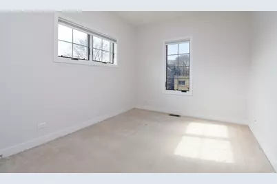 330 Pennsylvania Way, Oak Park, IL 60302 - Photo 32