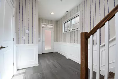 330 Pennsylvania Way, Oak Park, IL 60302 - Photo 4