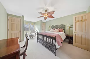 525 Bradbury Ln, Geneva, IL 60134 - Photo 14