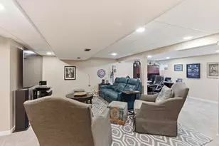 525 Bradbury Ln, Geneva, IL 60134 - Photo 20