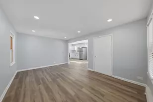 2705 N Sayre Ave, Chicago, IL 60707 - Photo 8