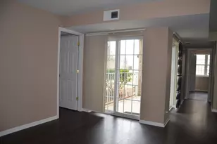 788 N Gary Ave, Carol Stream, IL 60188 - Photo 2