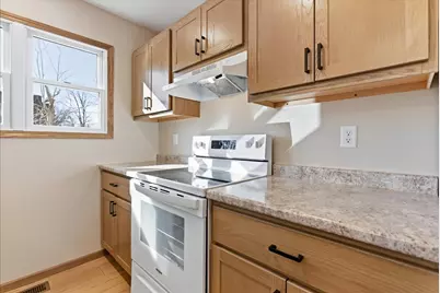 313 E Martin Street, Forrest, IL 61741 - Photo 12