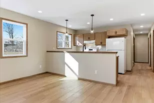 313 E Martin St, Forrest, IL 61741 - Photo 6