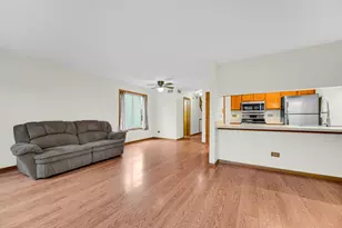 1509 Peachtree Ln, Lockport, IL 60441 - Photo 8