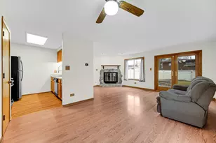 1509 Peachtree Ln, Lockport, IL 60441 - Photo 6