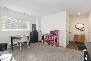 3806 Honeysuckle Ln, Elgin, IL 60124 - Photo 22