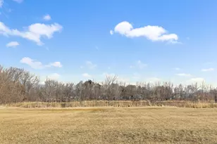 3806 Honeysuckle Ln, Elgin, IL 60124 - Photo 24