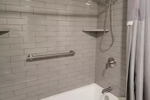 1229 Ballantrae Pl, Mundelein, IL 60060 - Photo 12