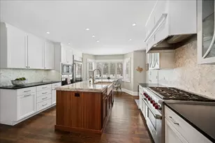 277 Hibbard Rd, Winnetka, IL 60093 - Photo 4