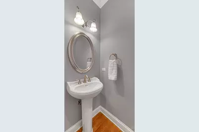 502 S Summit Street, Wheaton, IL 60187 - Photo 24