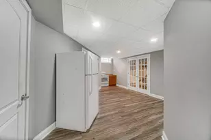 502 S Summit St, Wheaton, IL 60187 - Photo 30