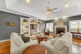 502 S Summit St, Wheaton, IL 60187 - Photo 12