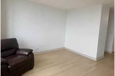 655 W Irving Park Road #4805, Chicago, IL 60613 - Photo 8