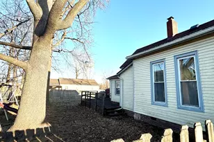 811 N Market St, Marion, IL 62959 - Photo 24