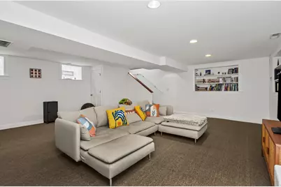 1460 Dewey Avenue, Evanston, IL 60201 - Photo 16