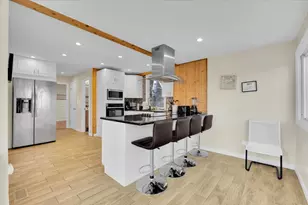 49 N Lake Ave, Fox Lake, IL 60020 - Photo 14