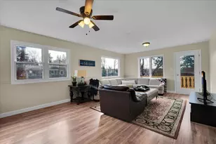 49 N Lake Ave, Fox Lake, IL 60020 - Photo 20