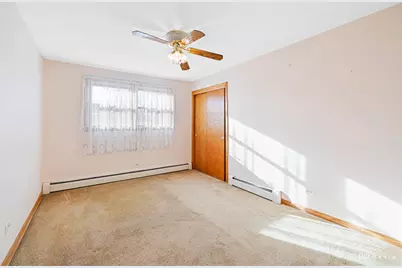 10912 Princess Avenue, Chicago Ridge, IL 60415 - Photo 12