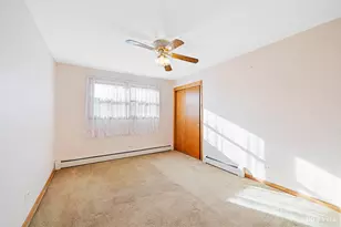 10912 Princess Ave, Chicago Ridge, IL 60415 - Photo 12