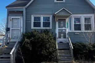 12607 S Lincoln St, Calumet Park, IL 60827 - Photo 1