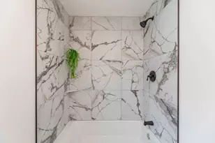 10029 S Wentworth Ave, Chicago, IL 60628 - Photo 18