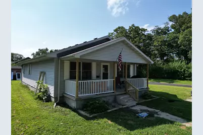 557 N 5th Street, Watseka, IL 60970 - Photo 1