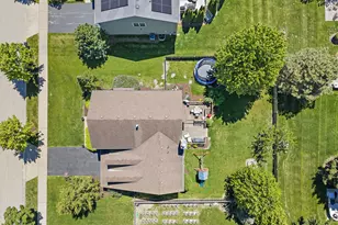 394 Rockland Ave, Elgin, IL 60124 - Photo 32