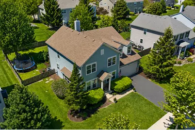 394 Rockland Avenue, Elgin, IL 60124 - Photo 2