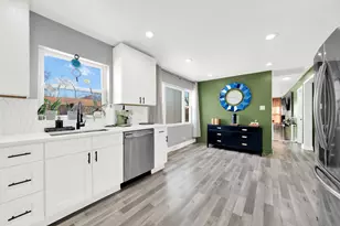 3700 W 81st Pl, Chicago, IL 60652 - Photo 12